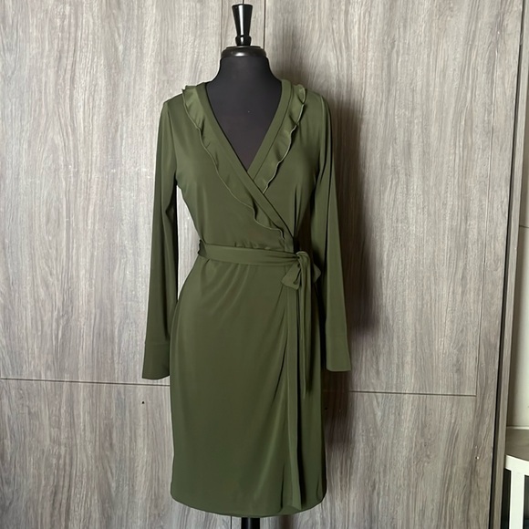 Ann Taylor Wrap Dress - Picture 3 of 13